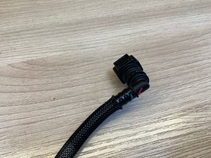 Трубка топливная