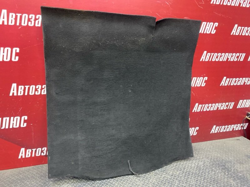 Обшивка пола багажника