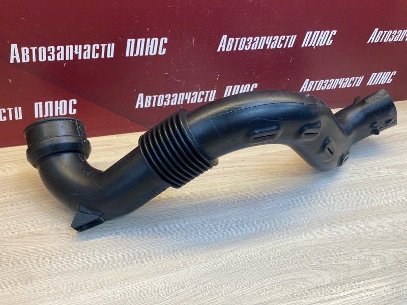 Патрубок воздушного фильтра