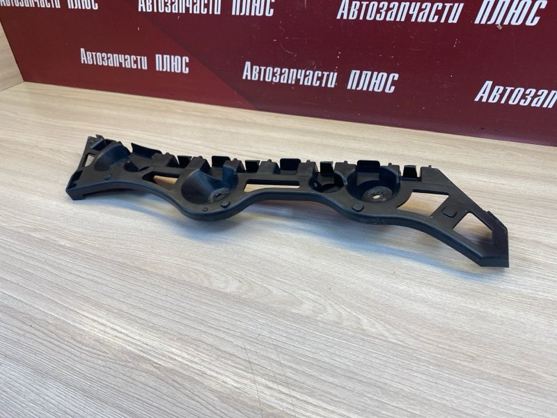 Кронштейн   бампера