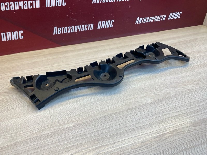 Кронштейн   бампера
