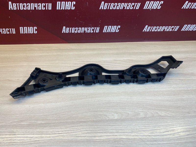 Кронштейн   бампера