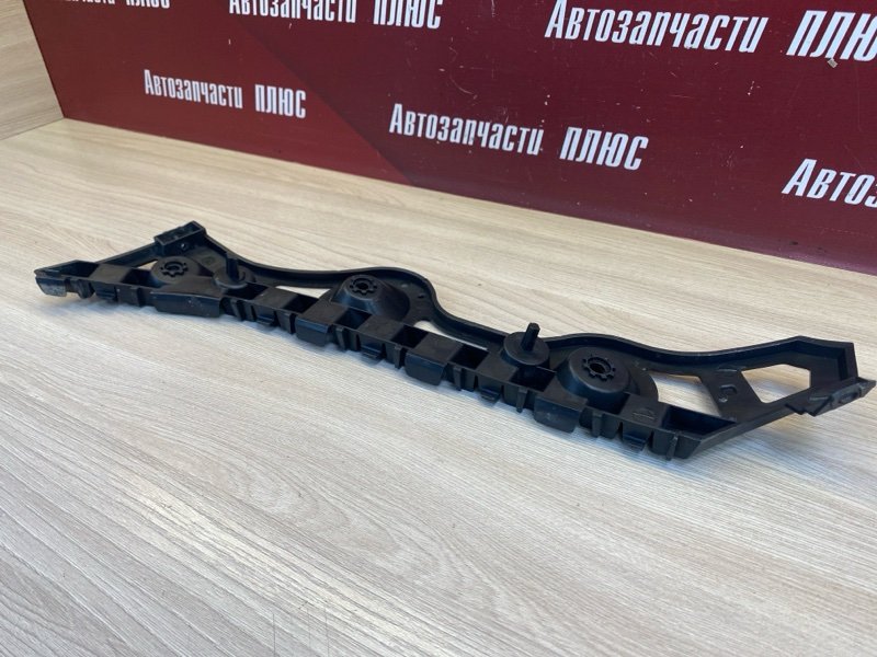 Кронштейн   бампера
