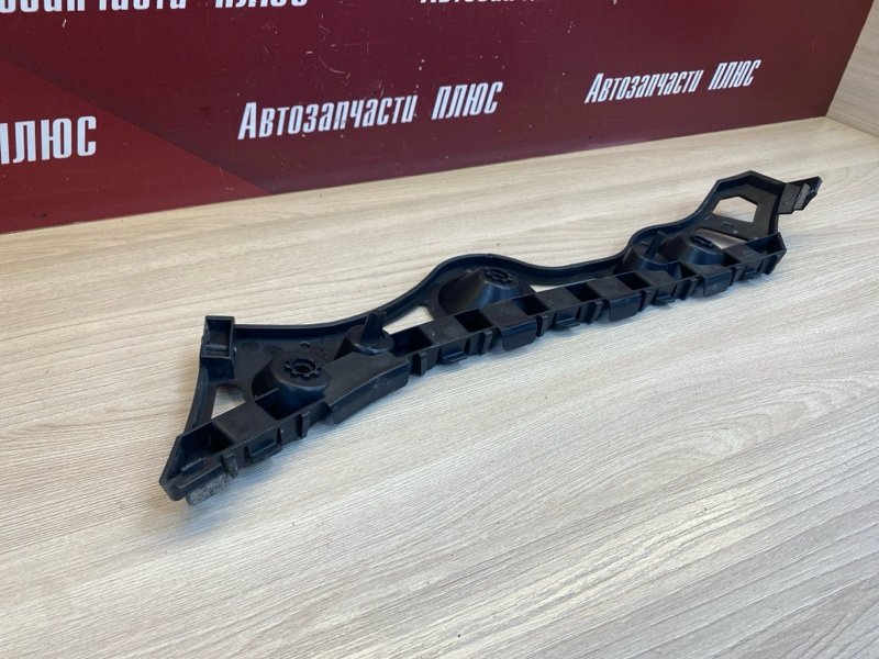 Кронштейн   бампера