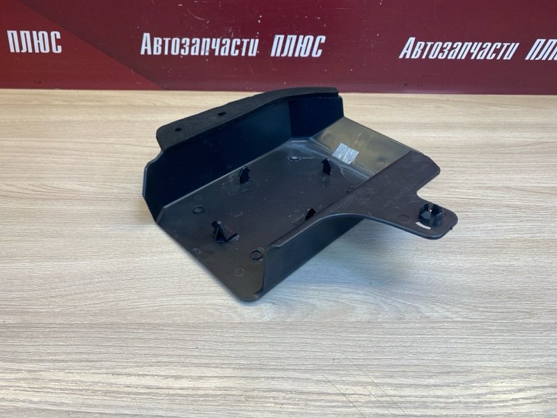 Кронштейн бампера