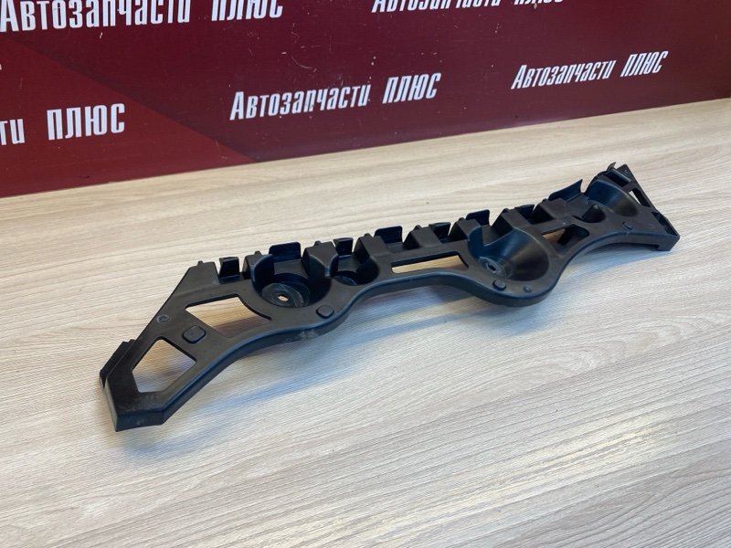 Кронштейн бампера