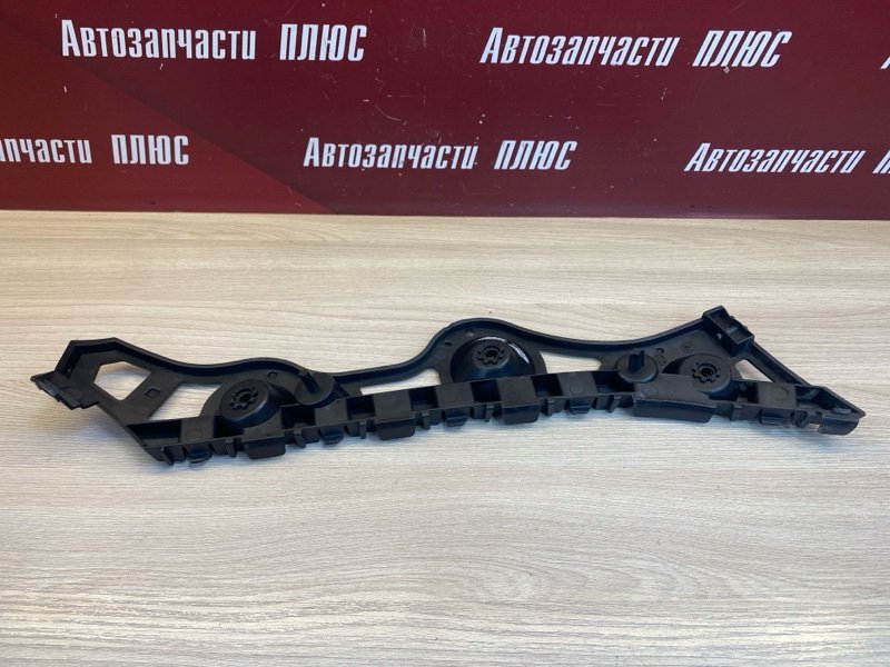 Кронштейн бампера