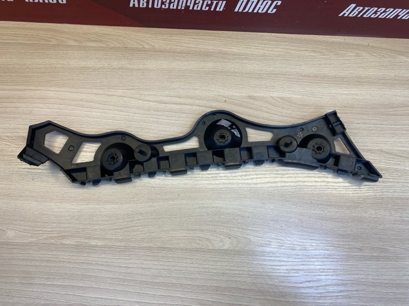 Кронштейн бампера