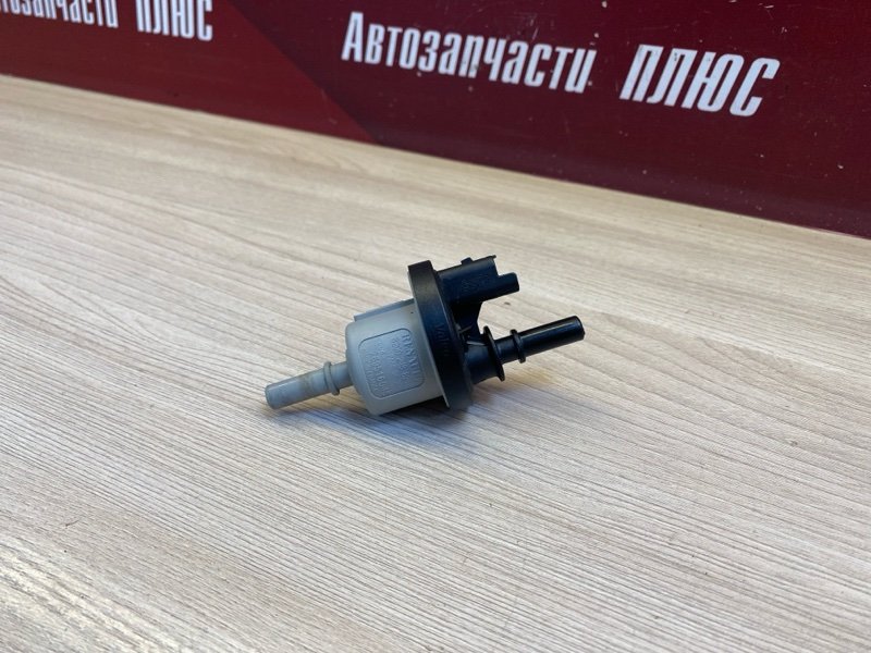 Клапан вентиляции топливного бака