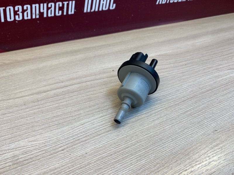 Клапан вентиляции топливного бака