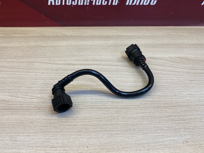 Трубка топливная