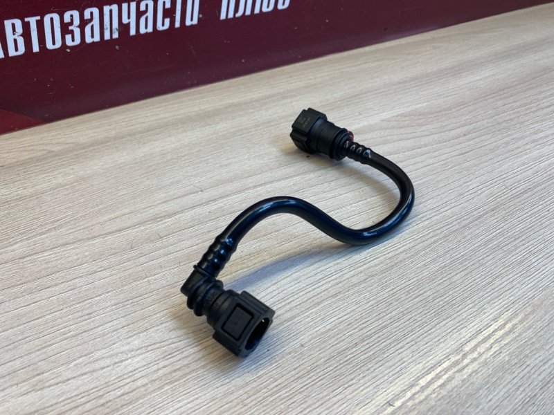 Трубка топливная