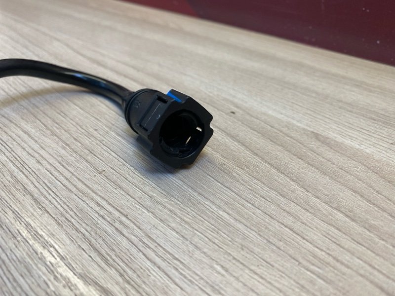 Трубка топливная