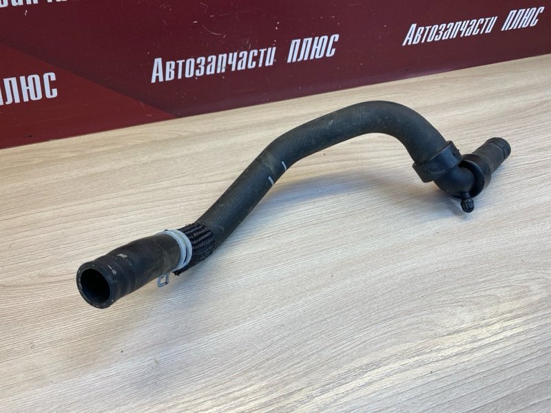 Патрубок радиатора