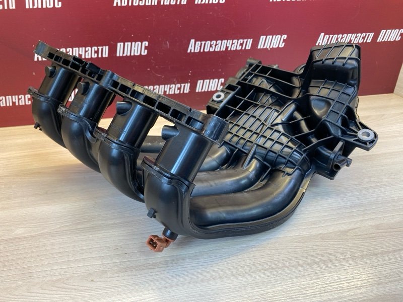 Впускной коллектор