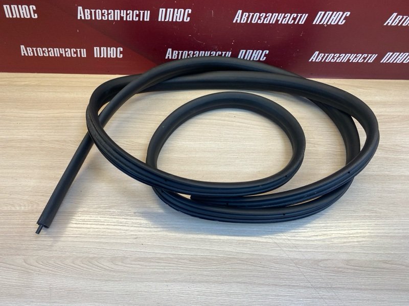 Уплотнитель      двери