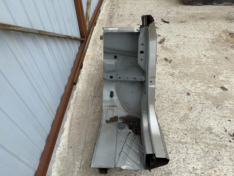 Четверть с порогом