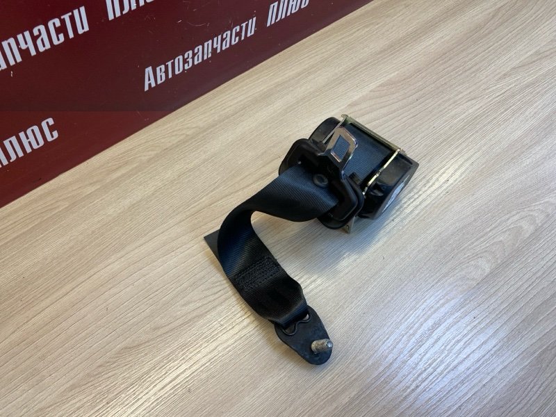 Ремень безопасности