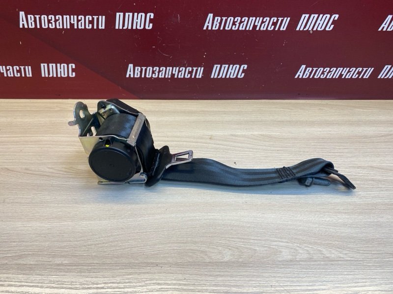 Ремень безопасности