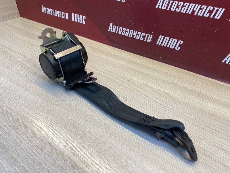 Ремень безопасности