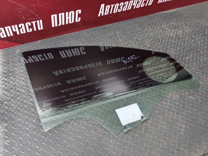 Стекло двери