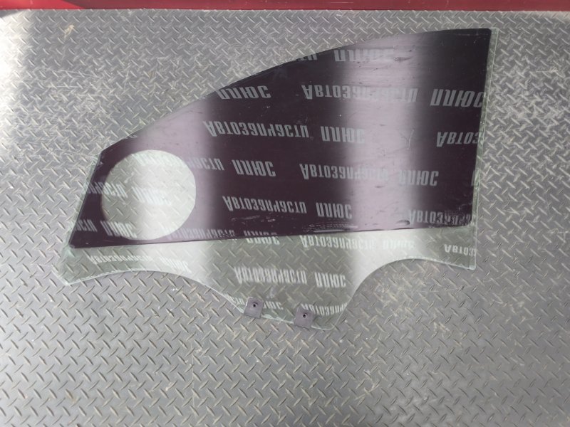 Стекло двери