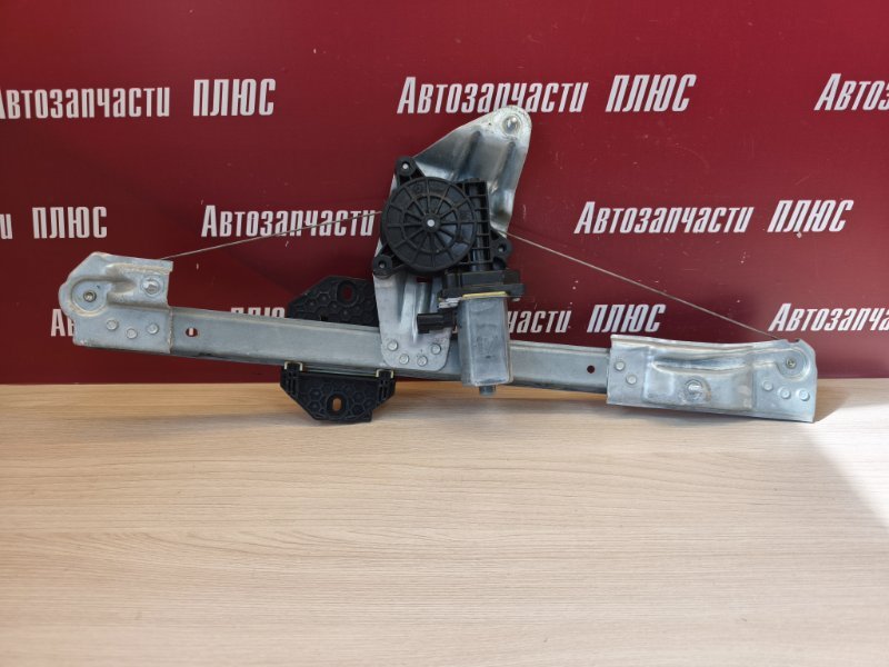 Стеклоподъемник    двери