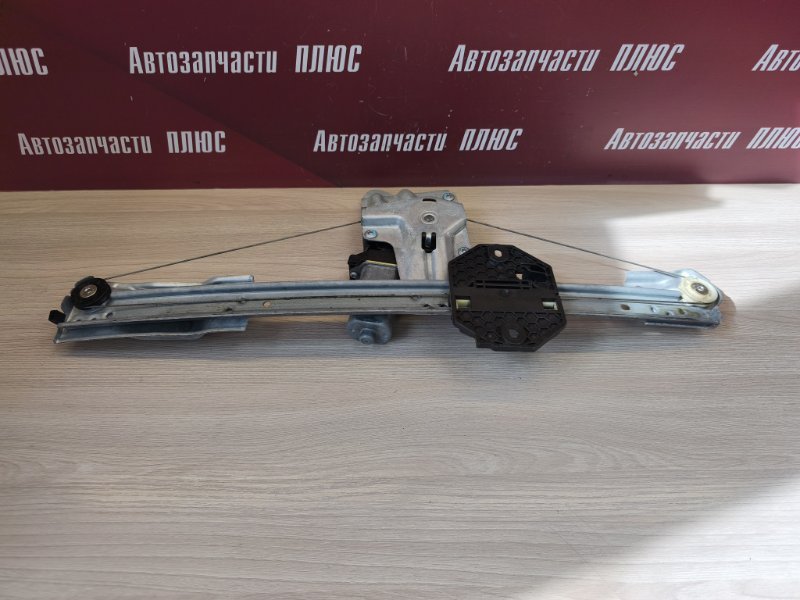 Стеклоподъемник    двери