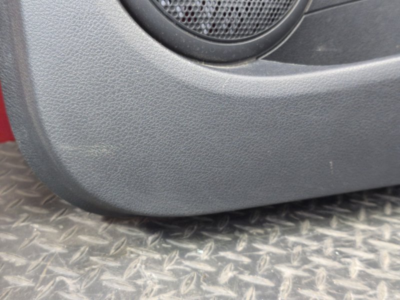 Обшивка боковой двери