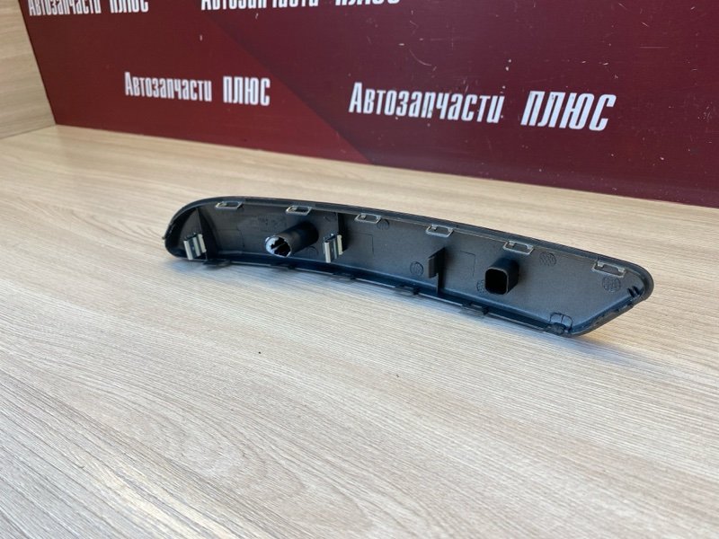 Накладка внутренней ручки двери