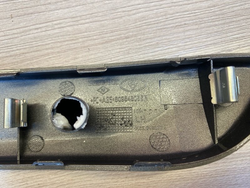 Накладка внутренней ручки двери