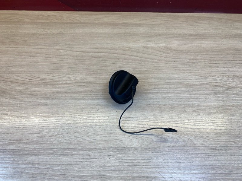 Крышка топливного бака