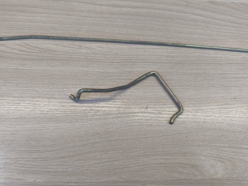 Тяга замка двери