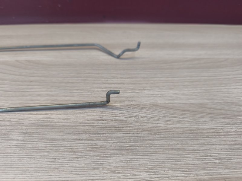 Тяга замка двери