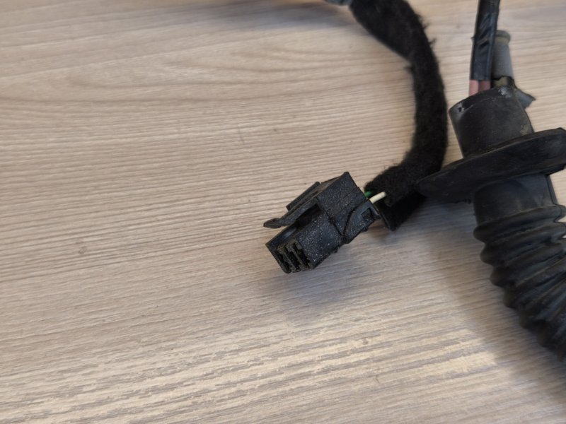 Проводка двери