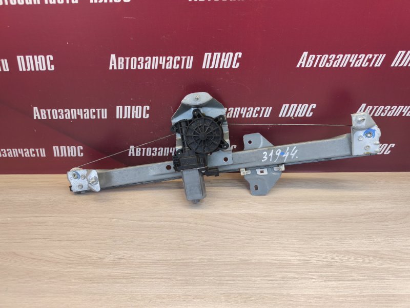 Стеклоподъемник    двери