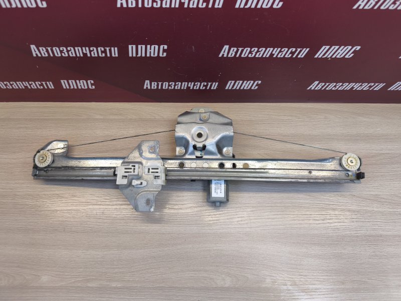 Стеклоподъемник    двери