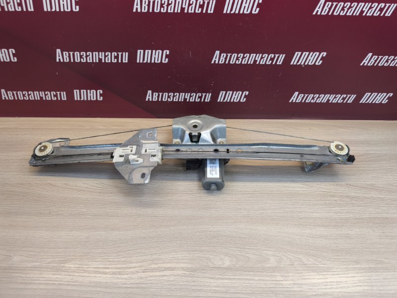 Стеклоподъемник    двери