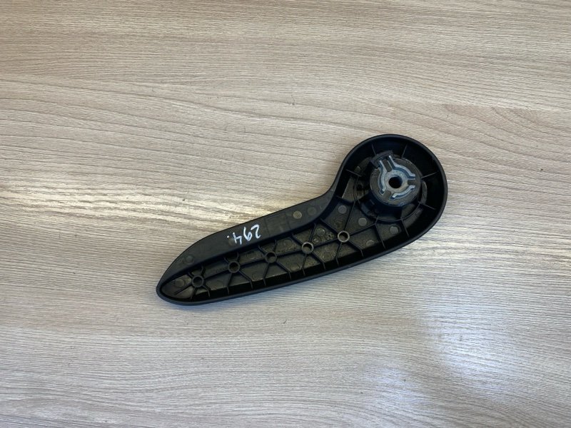 Ручка регулировки сидения по высоте