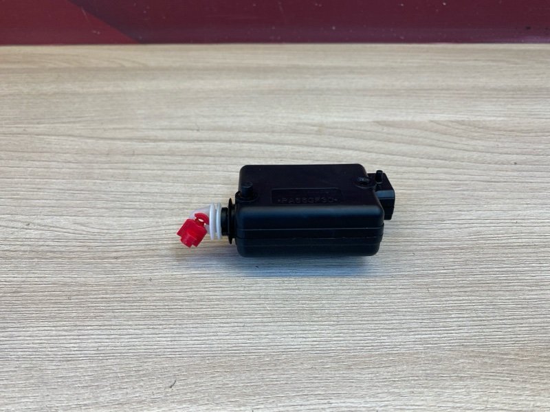 Привод замка багажника