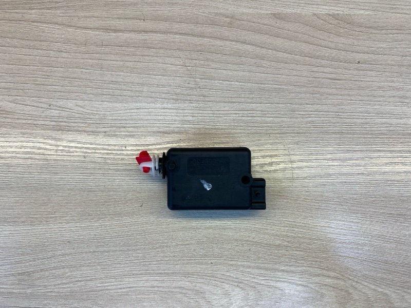 Привод замка багажника