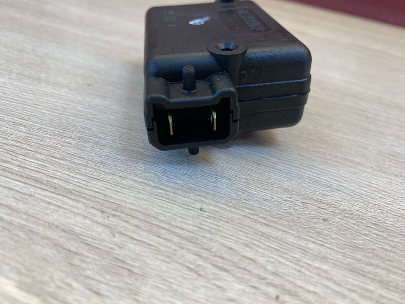 Привод замка багажника