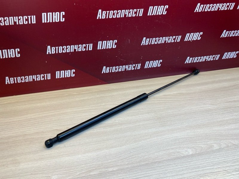 Амортизатор капота