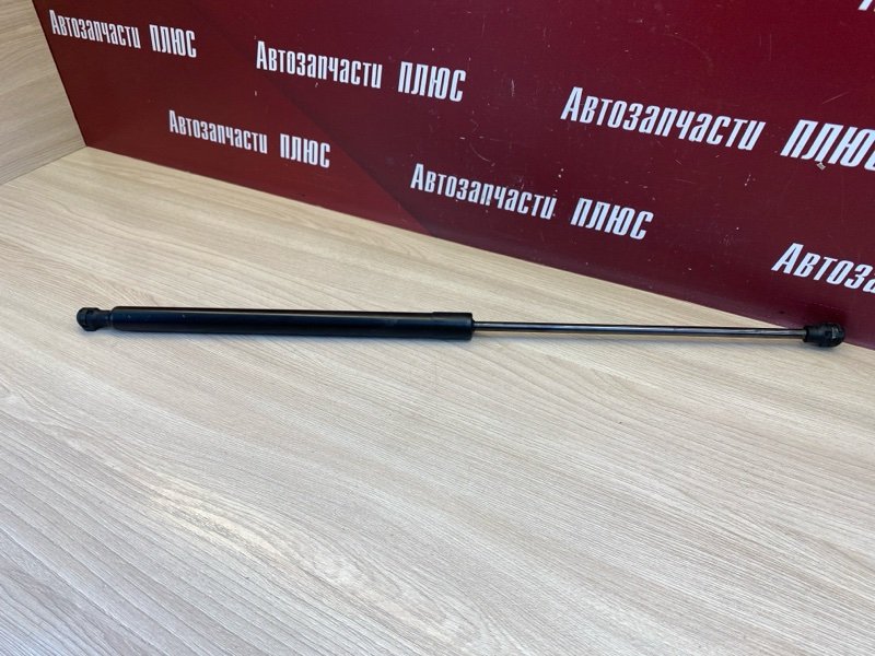 Амортизатор капота