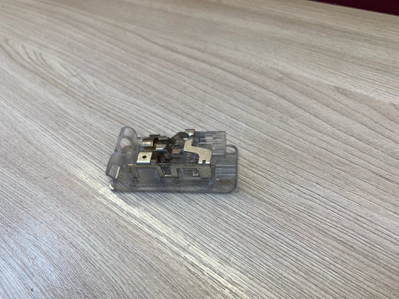 Плафон подсветки багажника