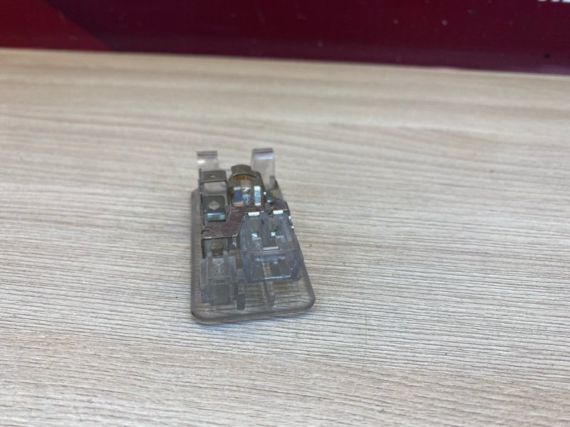 Плафон подсветки багажника