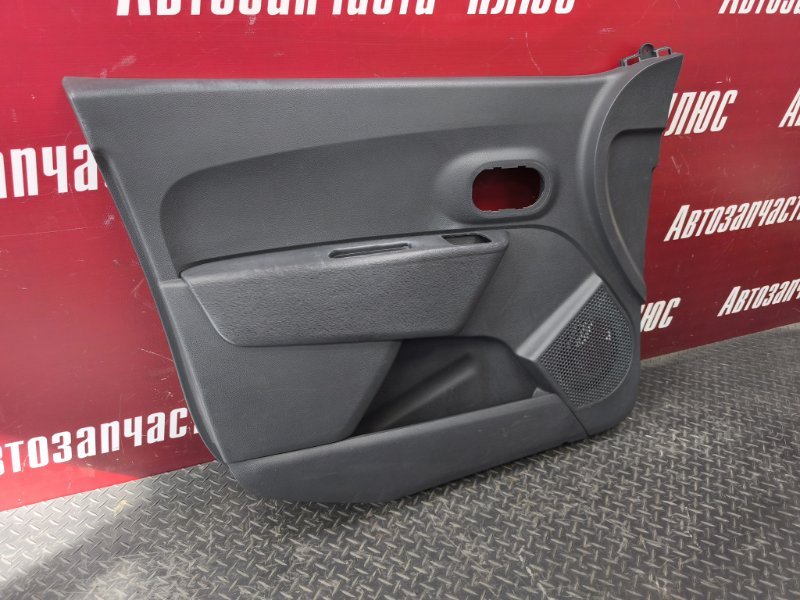 Обшивка боковой двери