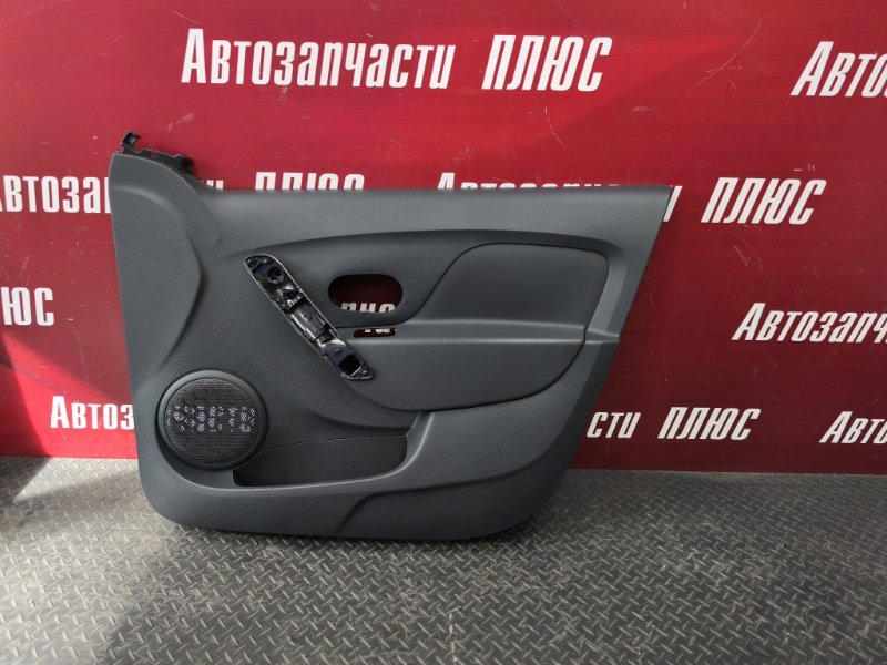 Обшивка боковой двери