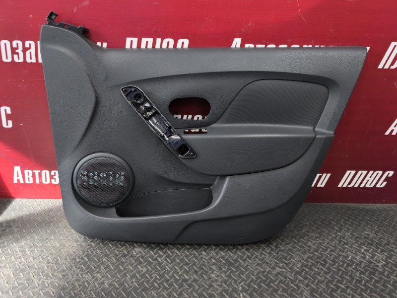 Обшивка боковой двери