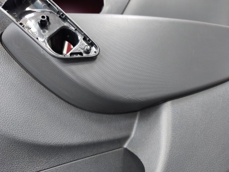 Обшивка боковой двери